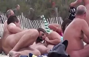 XXX जंगल में देखने सनी लियॉन की सेक्सी मूवी फिल्म के लिए पैसे के लिए खेल