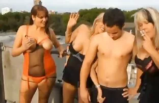 XXX काले फूहड़ सेक्सी भोजपुरी मूवी लालची है
