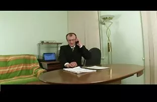 XXX सचिव गुदा हिंदी इंग्लिश सेक्सी मूवी लेता है और खो दिया है