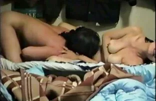 XXX लैटिना उसे सेक्सी भोजपुरी मूवी बिल्ली वृत्तचित्र के साथ मदद करने के लिए एक ब्रेक दिया