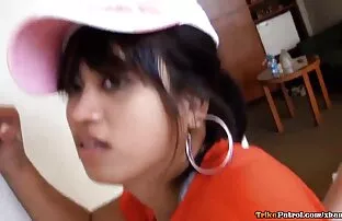 XXX पूल, दो महिलाओं के साथ छेड़खानी एक काले आदमी हिंदी सेक्सी फुल मूवी एचडी के लिए किया गया है दो