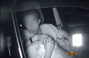 XXX ठंड में टहलने के बाद युगल गुदा के लिए तैयार करता सेक्सी मूवी हिंदी माई है ,