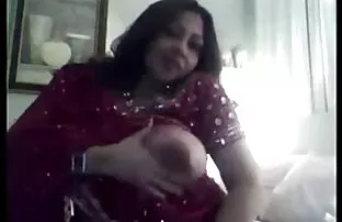 XXX सुंदर काली सेक्सी फिल्म हिंदी वीडियो मूवी औरत, एक सफेद